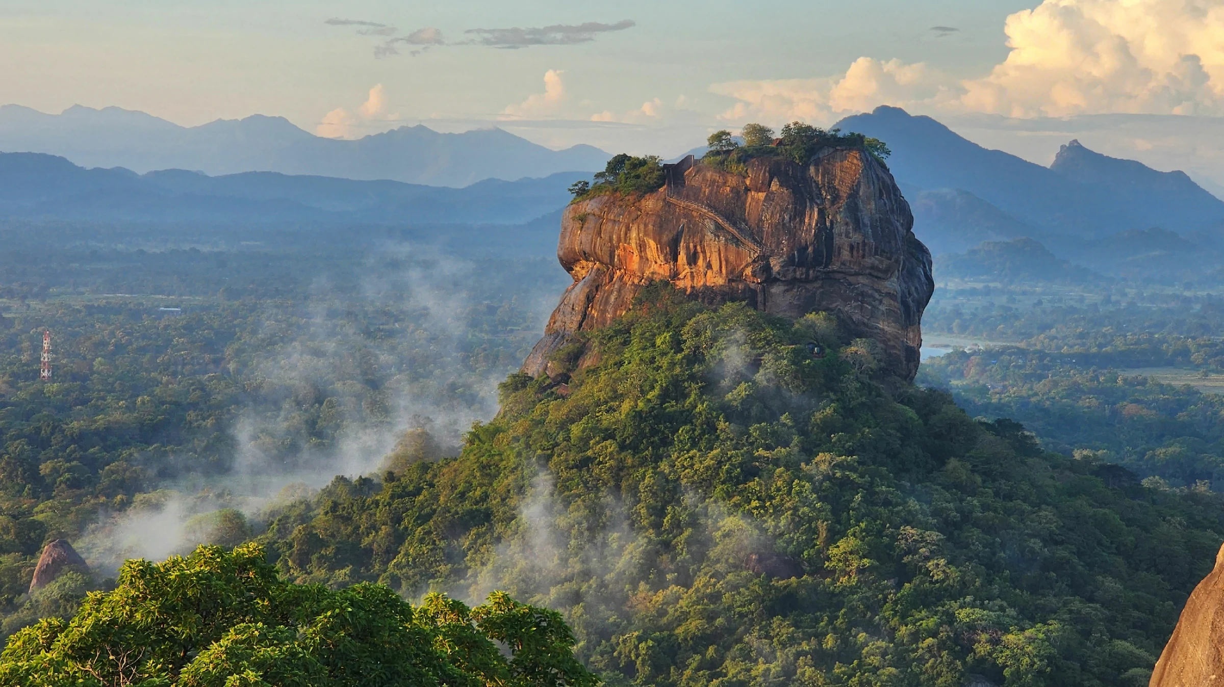 Local Tourism (Sri Lanka)